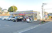 【ミニストップ　海老名大谷店】120ｍ　店員の対応もよく、店内もきれいです。
