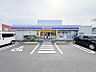 周辺：【ローソン　綾西四丁目店】190ｍ　店内は綺麗で利用しやすいです。駐車場もあります。