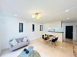 リビング/ダイニングの画像