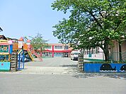 【海老名みなみ幼稚園】570m　海老名市社家にある海老名市運動公園のすぐ側に有ります。 「こころ にいっぱいのたからもの」こんな子供たちがたくさん集まる幼稚園です。