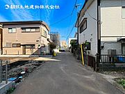 【現地写真：令和8年8月中旬完成予定】※同メーカーのモデルハウスがございます。