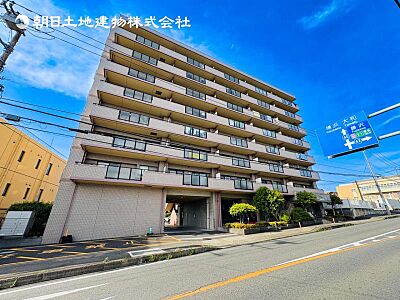外観：【現地外観】リフォーム完工済みです！いつでもご内見可能です！！