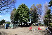 【相模台公園】1850ｍ　子供向けの遊具やら野球場やらテニスコートやら、ギュッとつまった公園です。