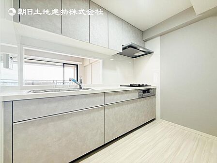 【キッチン】キッチンワークしながら大切な家族との会話を楽しむ。家族のコミュニケーションが生まれるキッチンです!