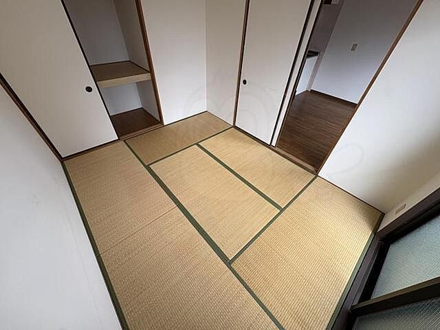 寝室