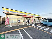 ミニストップ　春日部前田店 徒歩10分。 500m