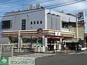 セブンイレブン足立宮城1丁目店 388m