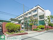 葛飾区立水元中学校 徒歩52分。中学校 4140m