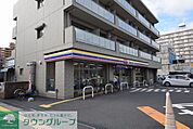 ミニストップ草加松原店 徒歩4分。 280m