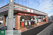 セブンイレブン草加中根2丁目店 徒歩3分。 230m