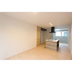 IS白萩 2LDKのリビング/ダイニング