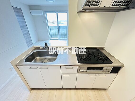 Remainbroad_内装_1