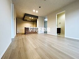 シャーメゾン県庁南 301 3階2LDKのリビング/ダイニング