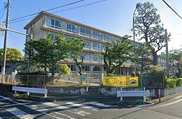 画像3:浜松市立芳川小学校