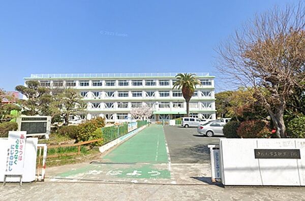 画像12:浜松市立新津小学校