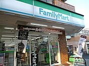 ファミリーマート 767m