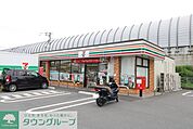 セブンイレブン海老名社家店 徒歩12分。 950m