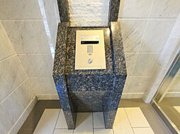 10 / 12