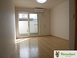 Large (ラージ) 3階1Kのリビング/ダイニング