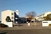 古河市立古河第三中学校 徒歩23分。 1830m