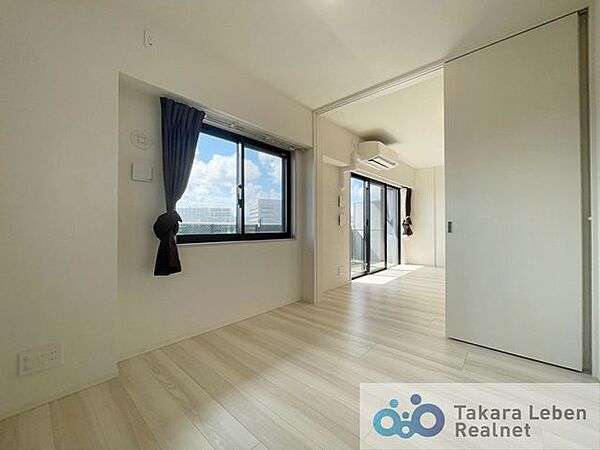 洋室を拡大表示