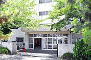 藤沢市立鵠南小学校 徒歩5分。 360m