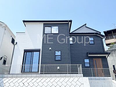 外観:たっぷりの陽光と心地よい風が舞い込む住まい 外観:たっぷりの陽光と心地よい風が舞い込む住まい