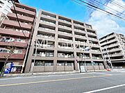 溢れる陽光でご家族の笑顔も輝く
