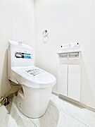 トイレは1階と2階それぞれに配置されていてとても便利です。 