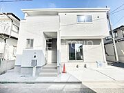 堂々完成！たっぷりの陽光と開放感に包まれる明るい住まい。 