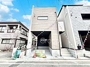 洗練された外観、上質な住空間が広がる室内は永く安心して過ごせる住居です。 