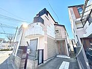 たっぷりの陽光と心地よい風が舞い込む住まい