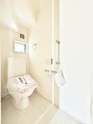 トイレは安心の2箇所！朝のバタバタも一安心です。