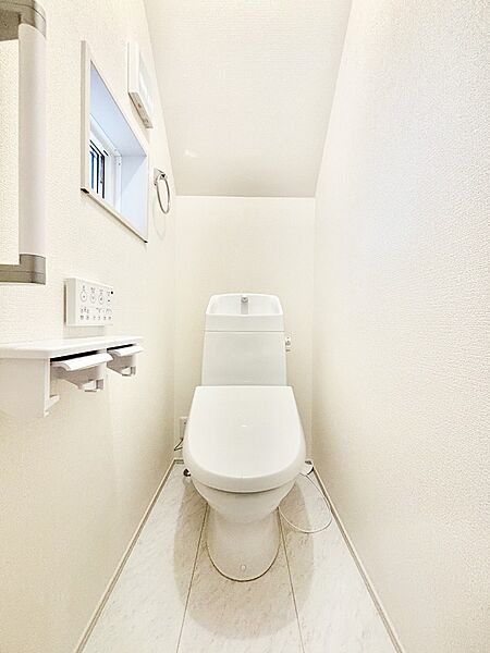 トイレを拡大表示