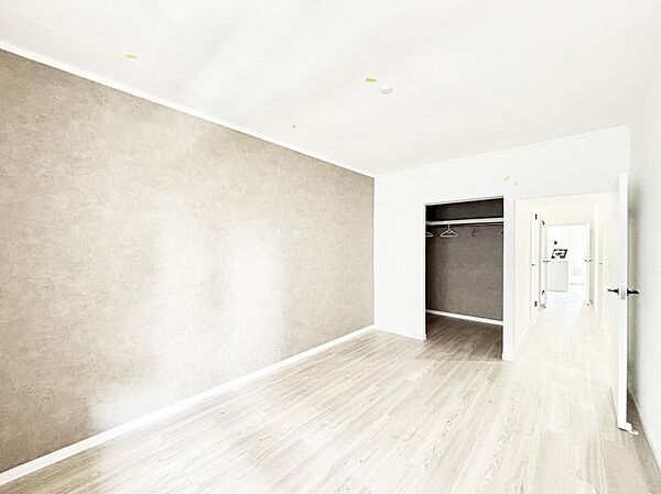 寝室を拡大表示