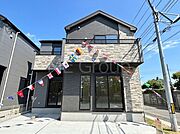 洗練された外観、上質な住空間が広がる室内は永く安心して過ごせる住居です。 