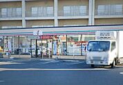 コンビニ 700m セブン-イレブン さいたま中野林中郷店