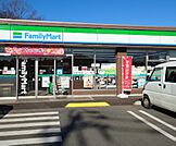 コンビニ 750m ファミリーマート 川越中台通り店