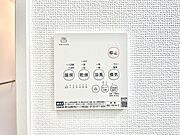 浴室涼風暖房換気乾燥機付きなので、お天気が悪い日のお洗濯も安心！