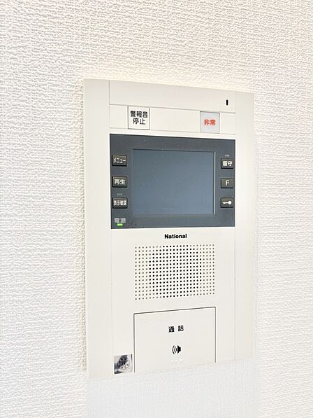 TVモニター付インターフォンが付いていてセキュリティ充実  