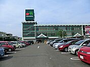 スーパー 370m マルエツ 朝霞店