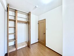 寝室の画像