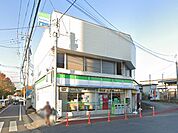 コンビニ 700m ファミリーマート運河駅西口店