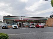 コンビニ 400m セブン-イレブン 松戸六高台8丁目店