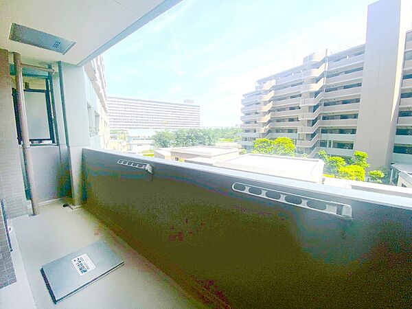 バルコニーを拡大表示