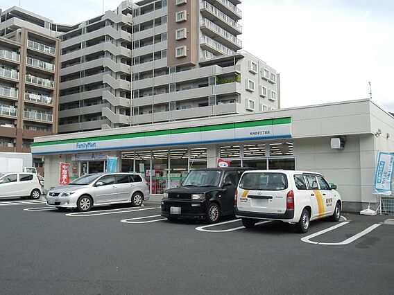 コンビニ 40...