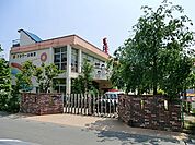 幼稚園・保育園 800m フラワー幼稚園