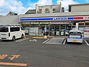 コンビニ 400m ローソン さいたまシティハイツ三橋店