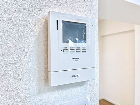 TVモニター付インターフォンが付いていてセキュリティ充実  