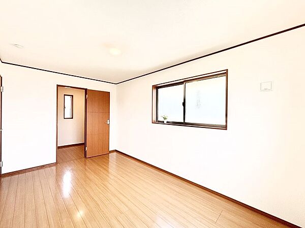 寝室を拡大表示